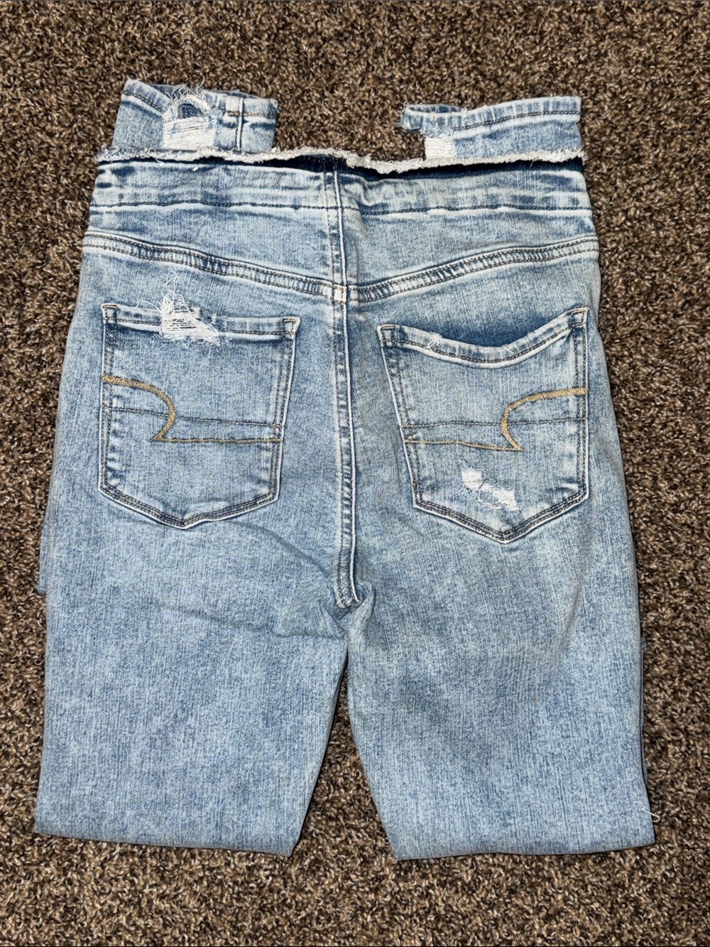 American Eagle Outfitters Super Hi-Rise Jegging size 4 Regular